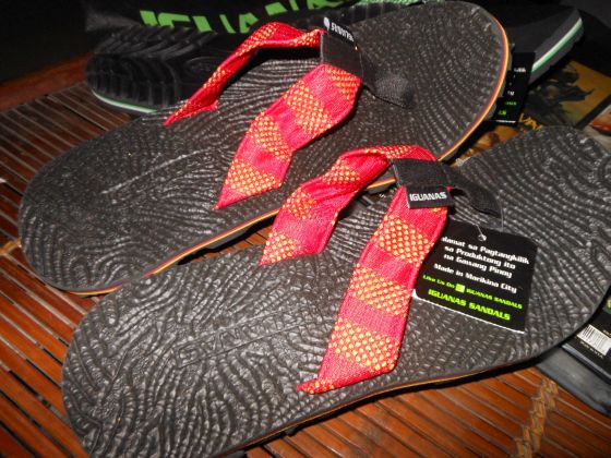 Outdoor Sandals: The new IGUANAS issss Smokin\' Sexy » Reach Unlimited